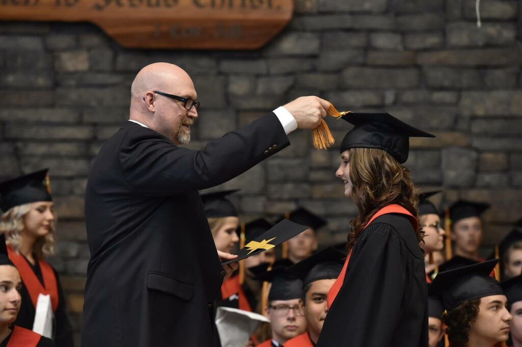 How to successfully recruit new college graduates in nine steps